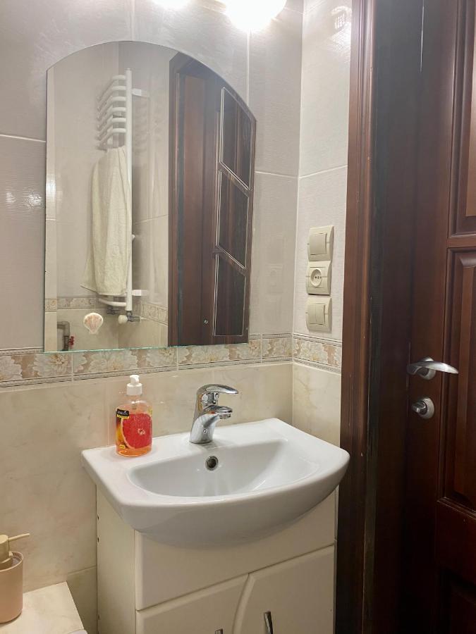 Cozy Apartment リヴィウ エクステリア 写真