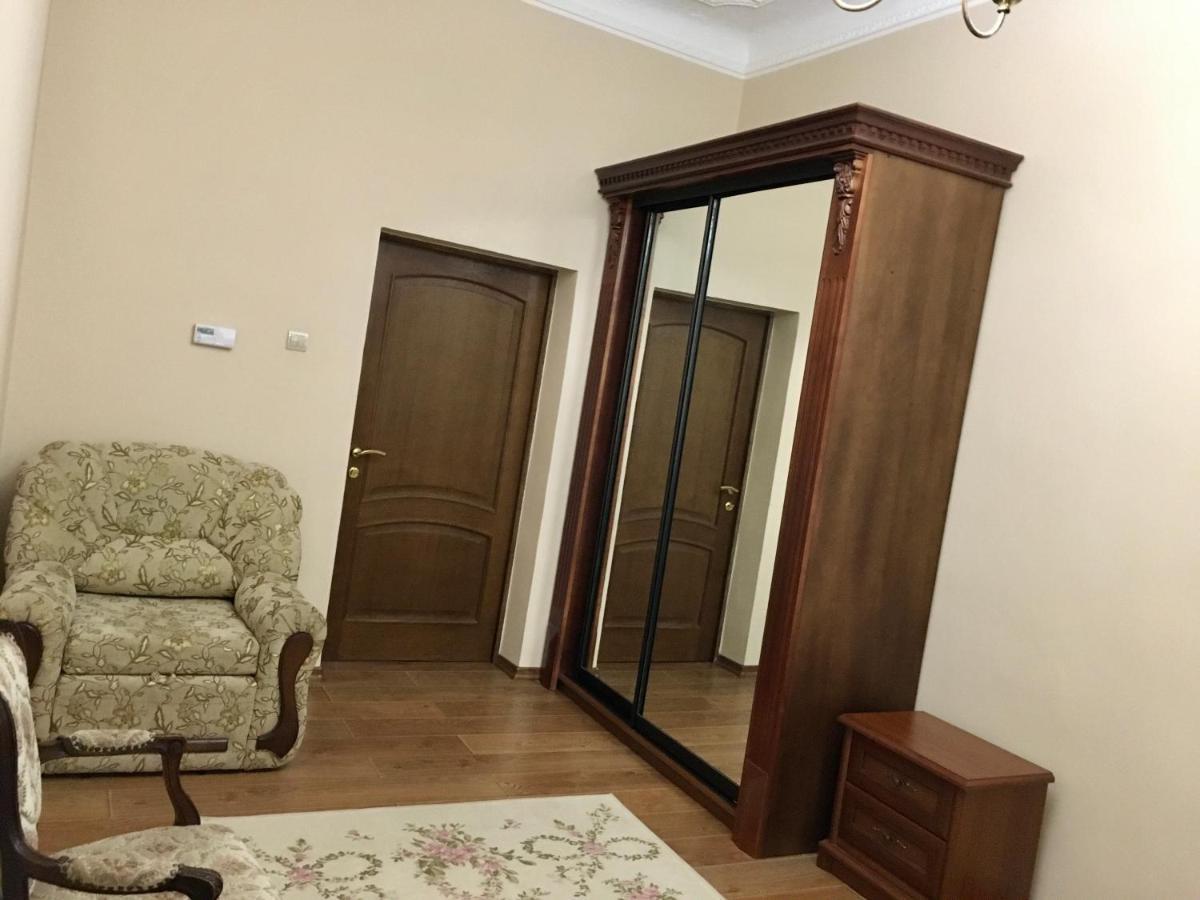 Cozy Apartment リヴィウ エクステリア 写真